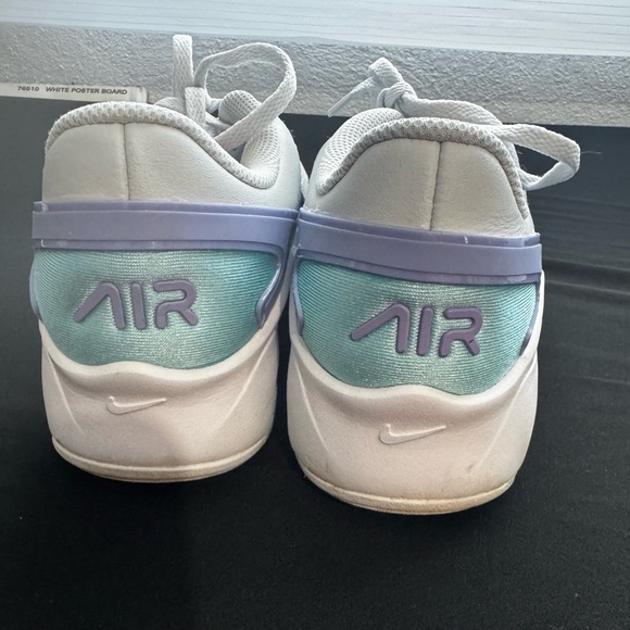 Nike Air Max 200 - Women’s US 7.5 or Girls/Boys 5.5 / - Pre-Owned - Picture 3 of 8